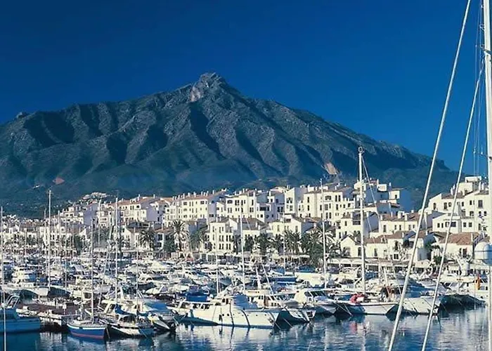 Puerto Banus 2 Bedrooms Apartment P2